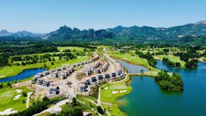 Dựa án Wyndham Sky Lake Resort & Villas